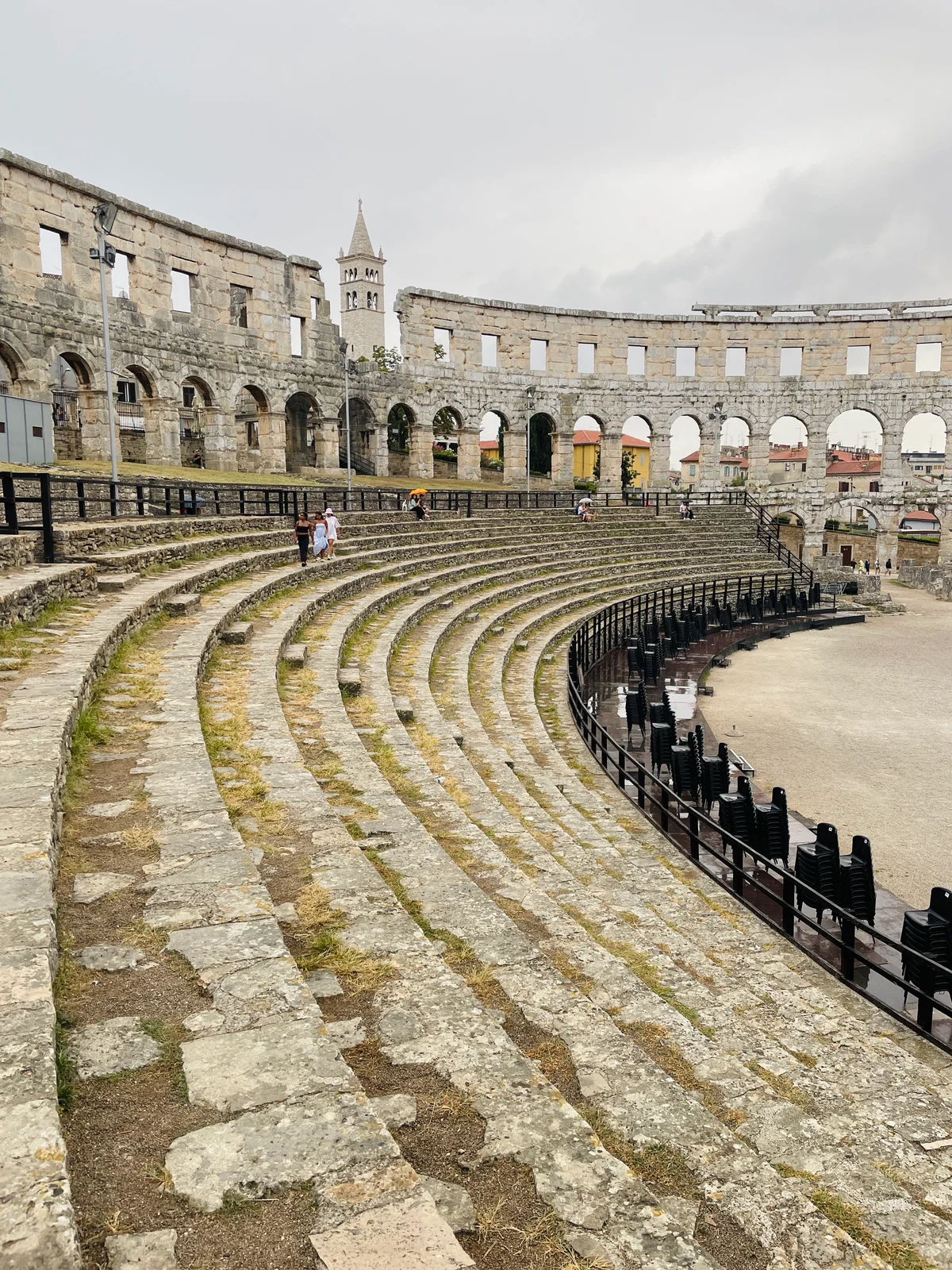 Image Visit historical sights