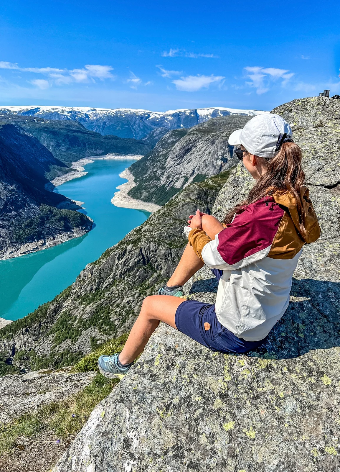 Image Trolltunga Hike