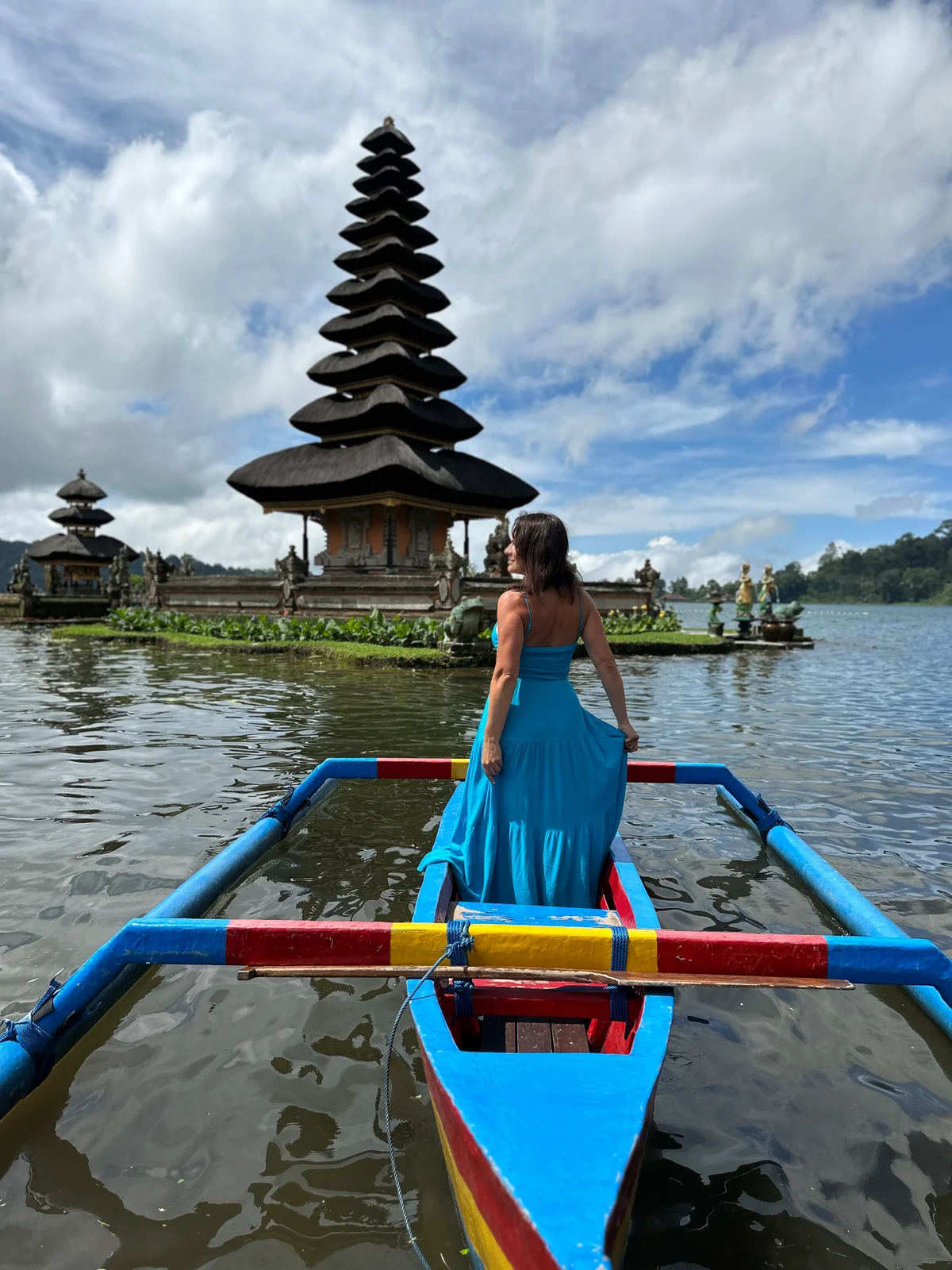 Image Pura Ulun Danu Beratan temple